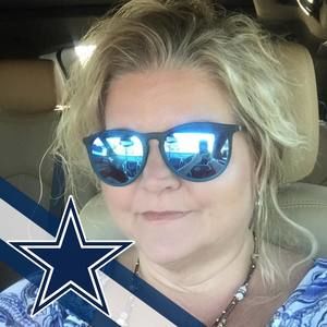 Meet your Posher, Dottie